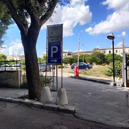 Salento Holidays Bed & Breakfast *